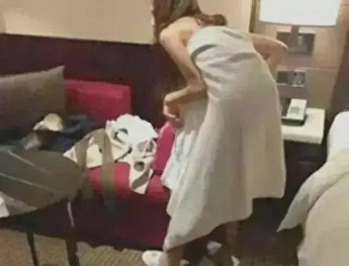 女记者吃瓜视频完整版在线观看,揭秘娱乐圈幕后真相 女记者吃瓜视频完整版在线观看,揭秘娱乐圈幕后真相