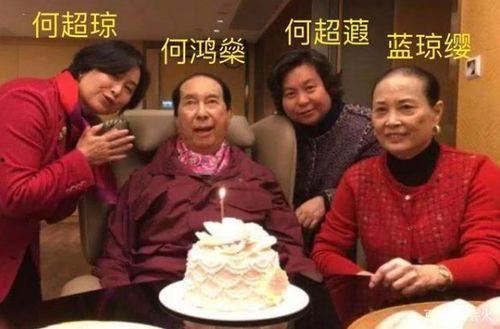 何鸿燊吃瓜群众是谁啊视频,何鸿燊“吃瓜群众”身份之谜 何鸿燊吃瓜群众是谁啊视频,何鸿燊“吃瓜群众”身份之谜